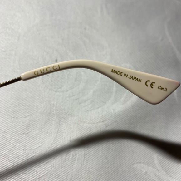 Gucci sunglasses! Rarely worn! Store bought. main image 9